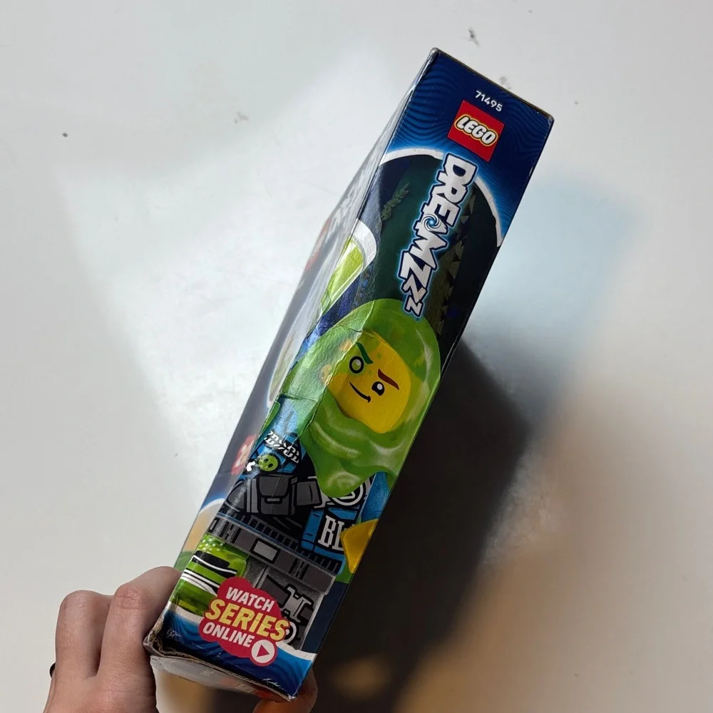 LEGO DREAMZzz‎ Mateo vs. Cyber Brain Mech Set